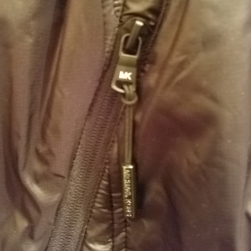 Michael Kors Puffer Jacket - Picture 6 of 11